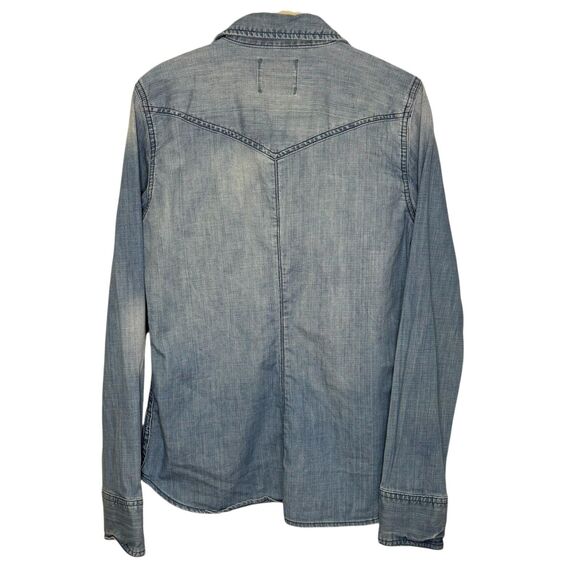 American Eagle Outfitters Shirt Womens 10 Blue Chambray Denim Western Pearl Snap - Picture 2 of 9
